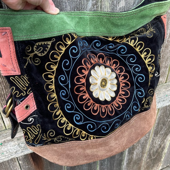 EUC Vintage Lucky Brand Hobo Shoulder Bag - Picture 3 of 16